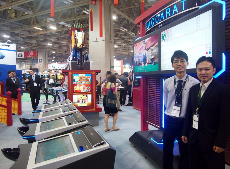 G2E2014-45